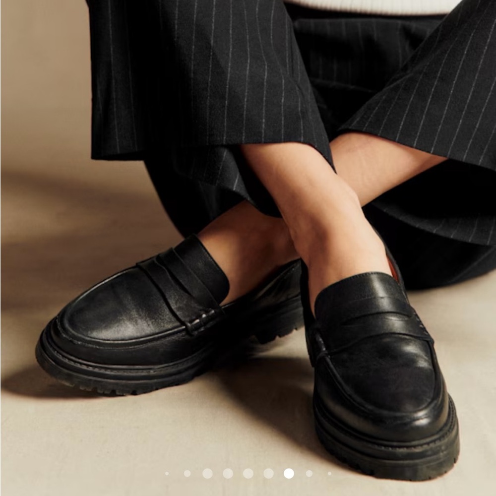 Sezane Albane Loeffers